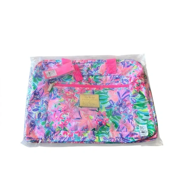 NEW Minnie Mouse and Daisy Duck Weekender Bag by Lilly Pulitzer - Picture 6 of 10